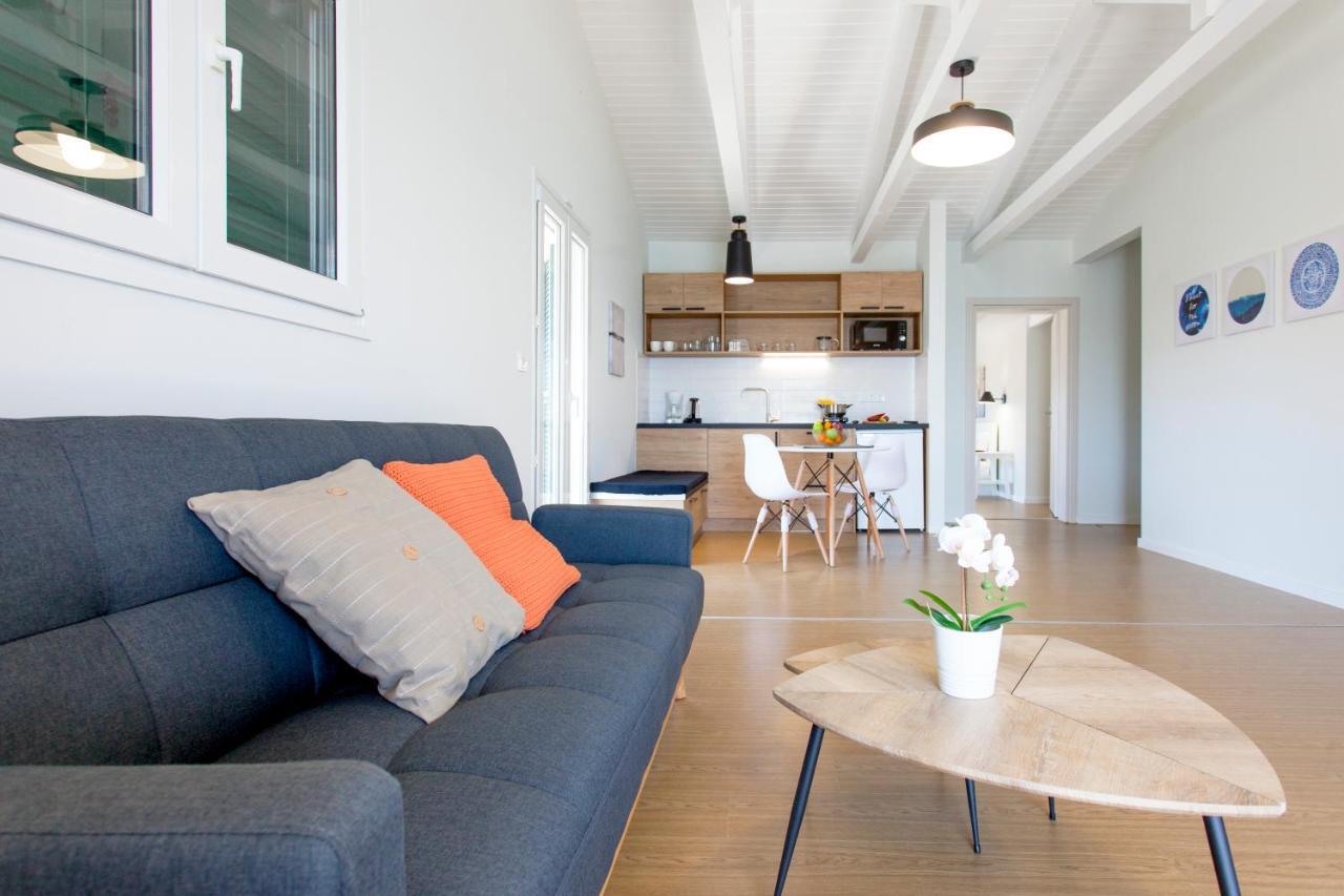 Ligia Waterfront Apartments Exterior photo